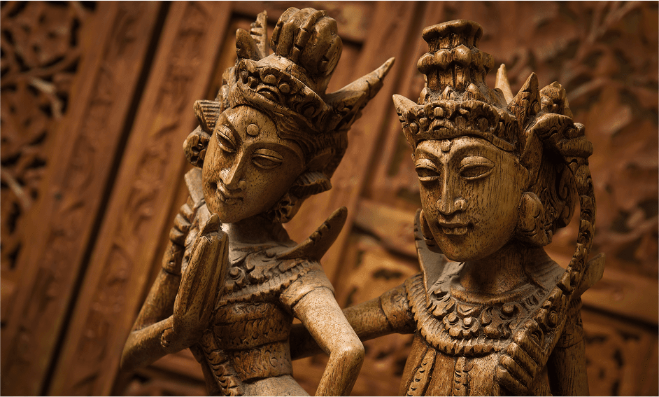 Tượng làm từ gỗ Đàn hương trở nên phổ biến