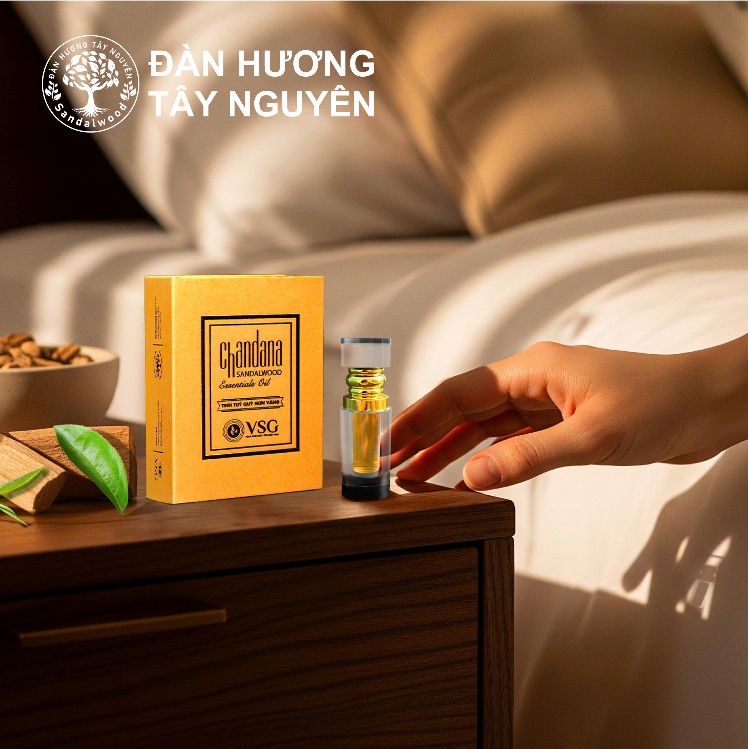 Buổi tối được xem là “thời khắc vàng” để tinh dầu đàn hương trắng phát huy giá trị trọn vẹn. 